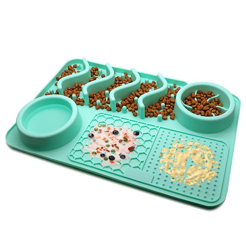 Multifunctional Silicone Pet Licking Mat: Enhance Your Pet’s Health with Slow-Feeding Technology