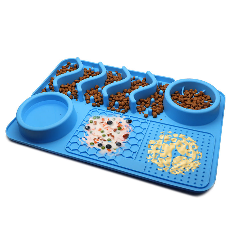 Multifunctional Silicone Pet Licking Mat: Enhance Your Pet’s Health with Slow-Feeding Technology