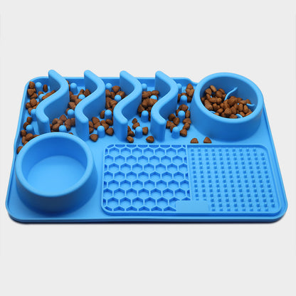 Multifunctional Silicone Pet Licking Mat: Enhance Your Pet’s Health with Slow-Feeding Technology